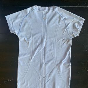 Light Blue Swiftly Tech Short Sleeve Shirt- Size (4)